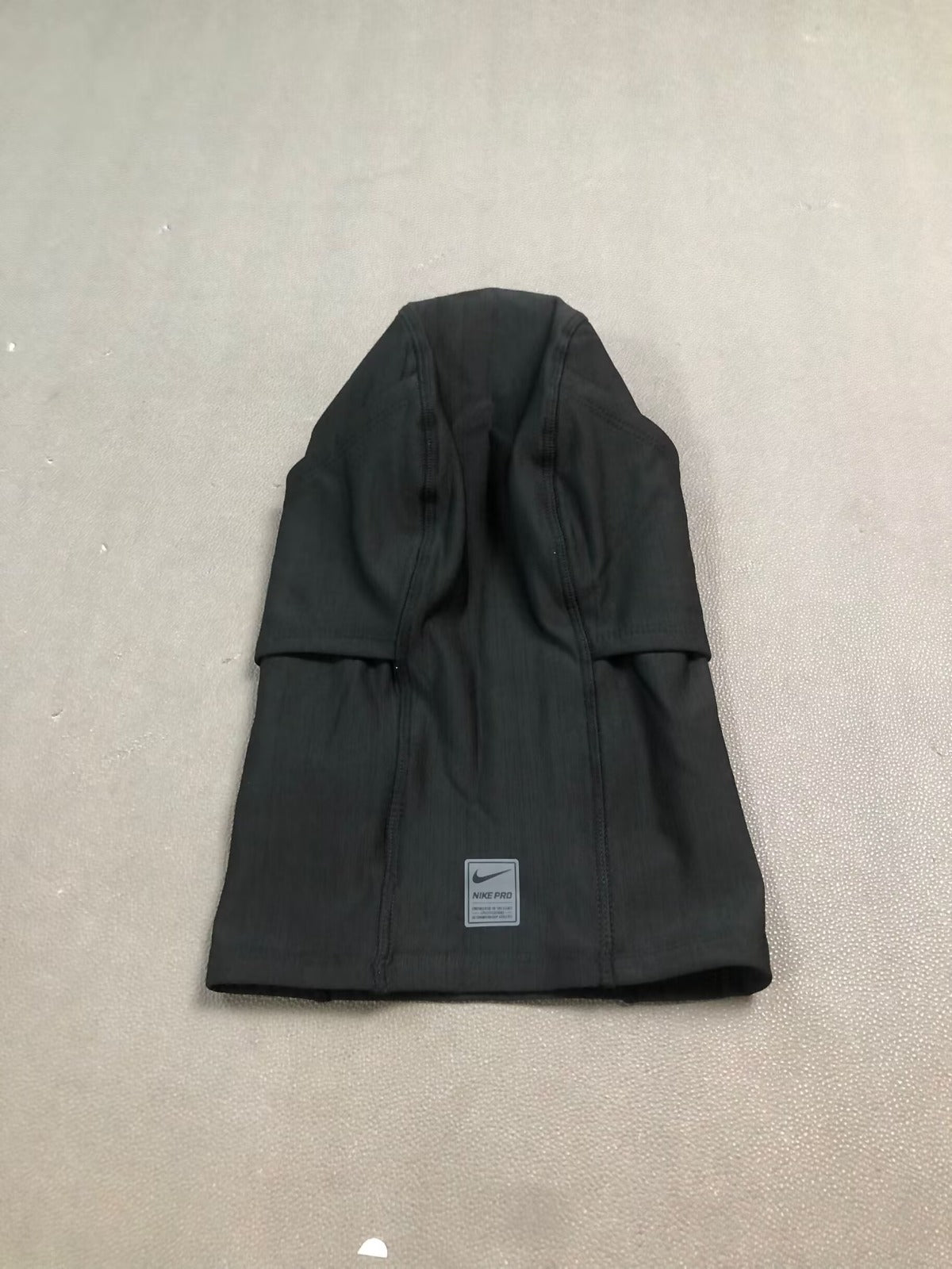 Ski Mask Essential – Noir & Blanc